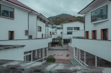 1085295