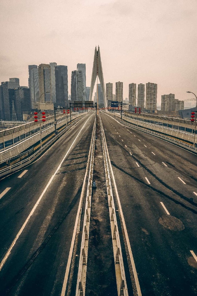 抗击疫情重庆空城
