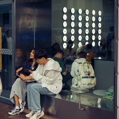 001