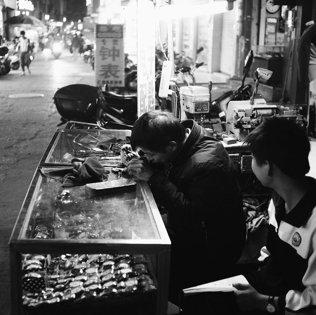 他朝若你两鬓斑白，我愿绳其祖武。