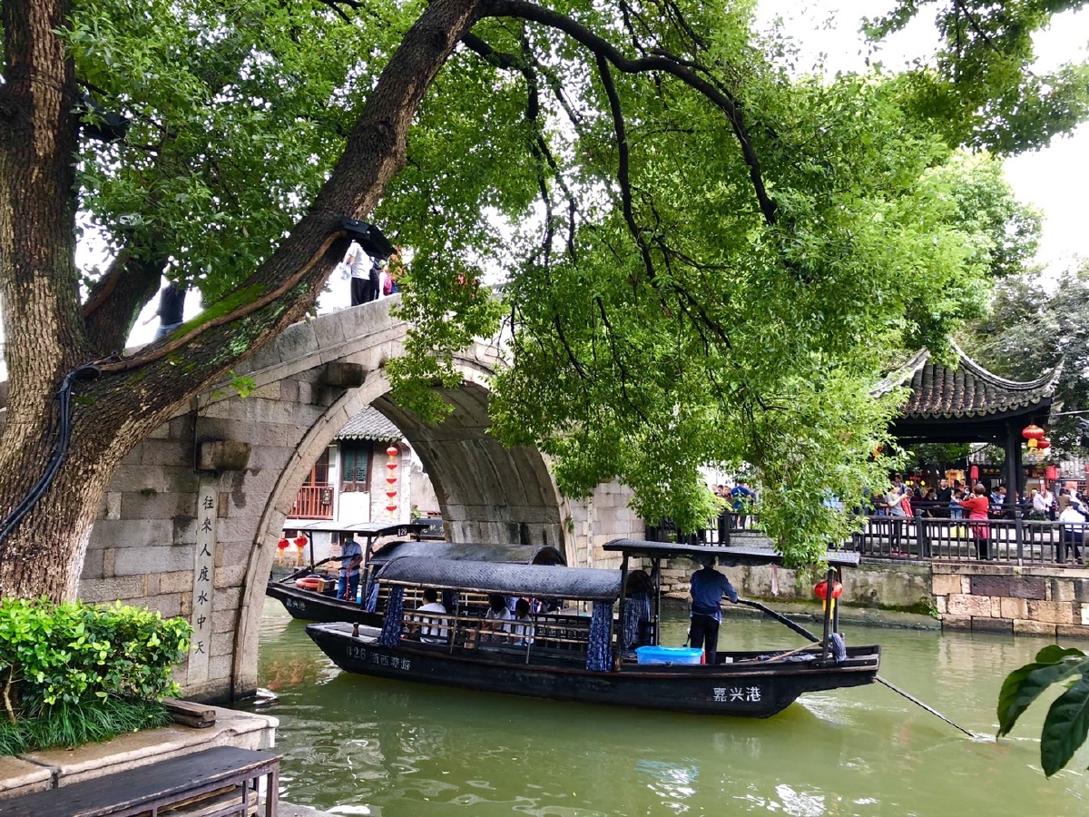 江南好风景旧曾谙