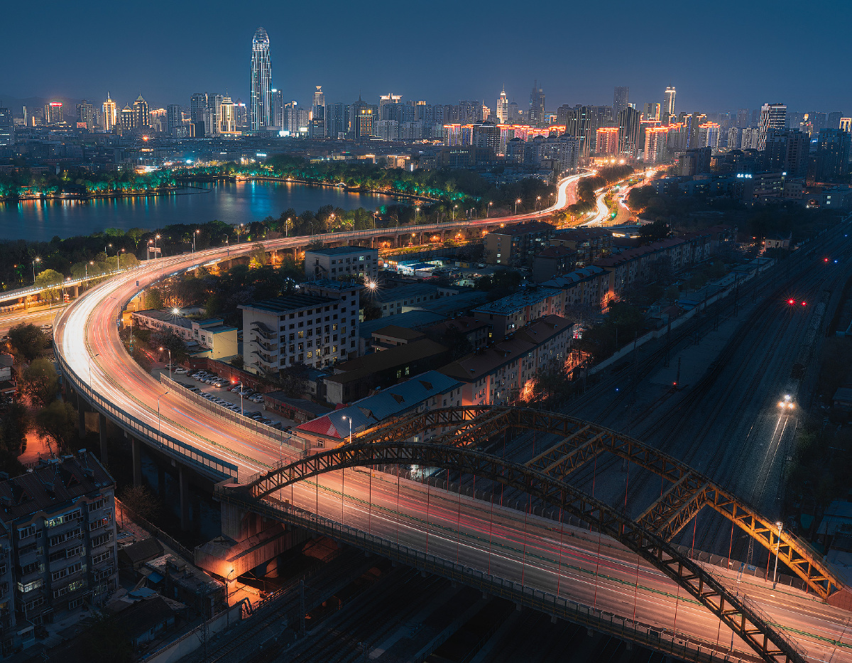 济南天际线顺河高架爬楼