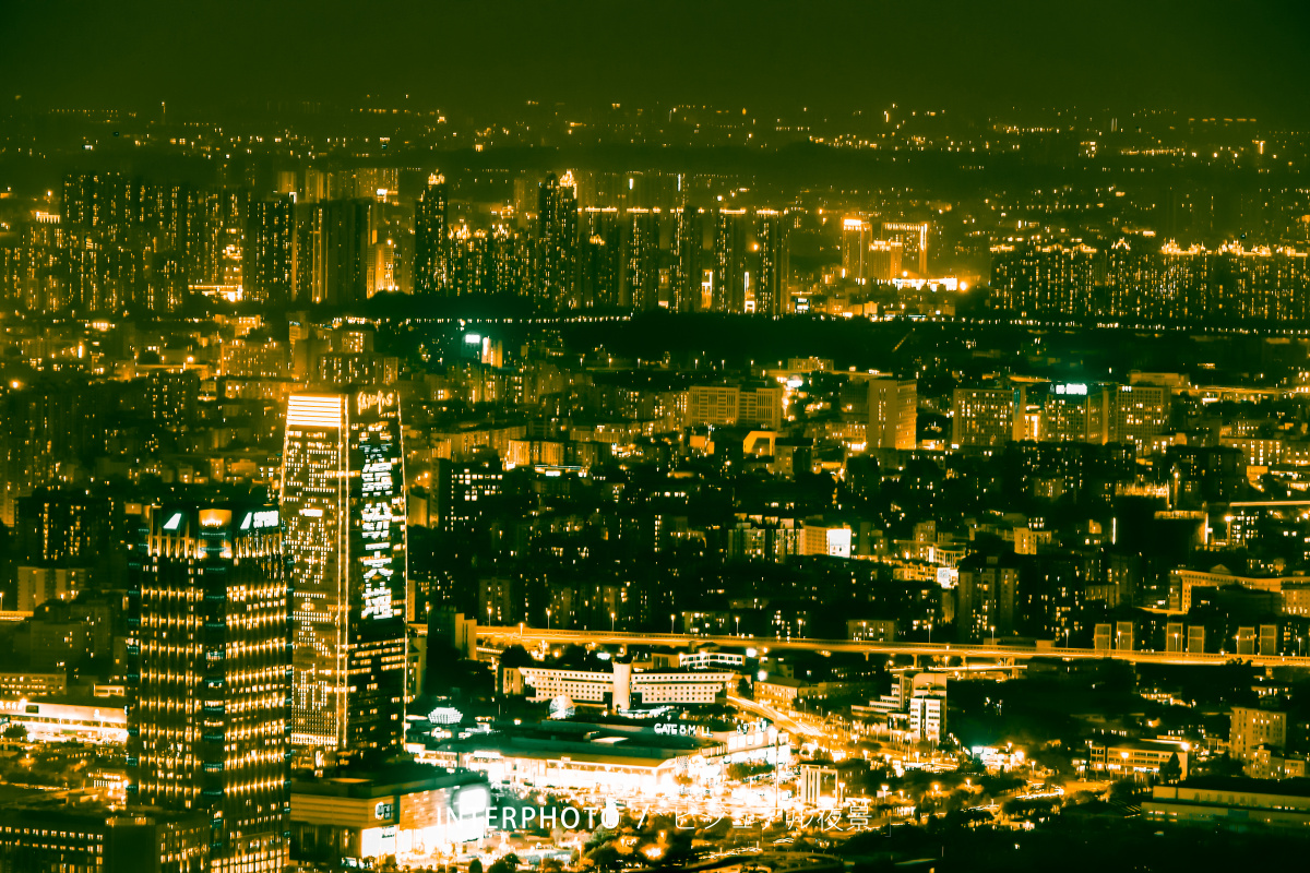 广州白云山摩星岭