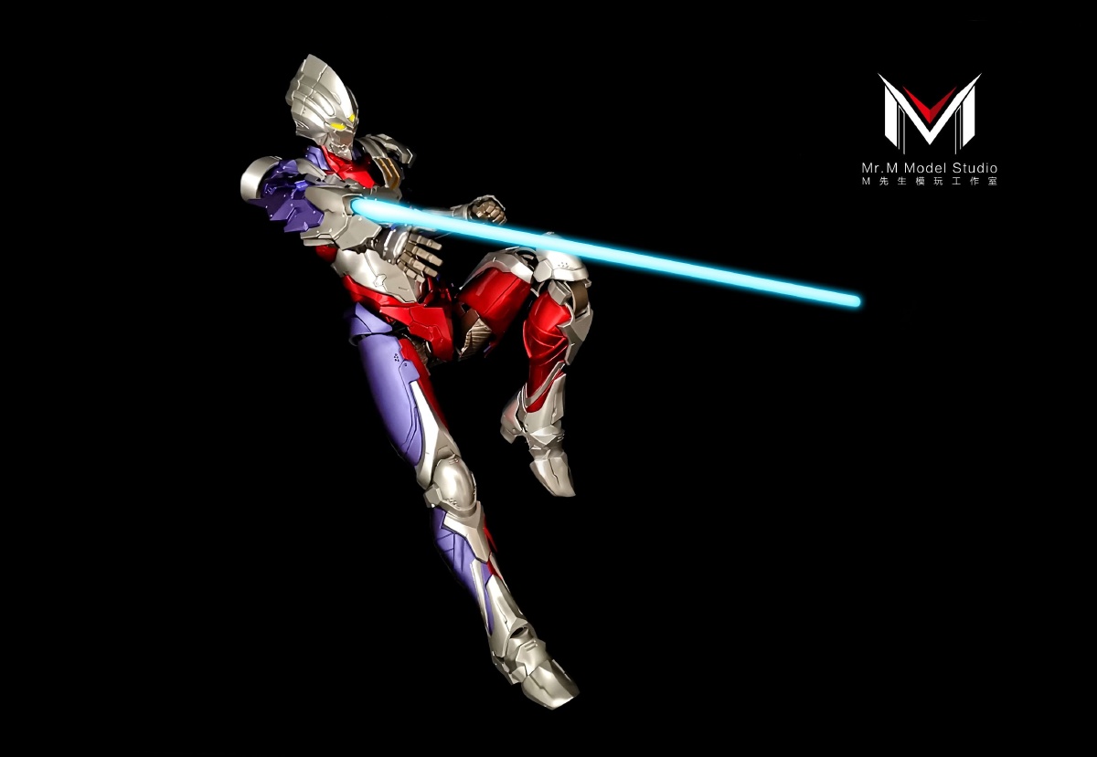 机动奥特曼迪迦装甲