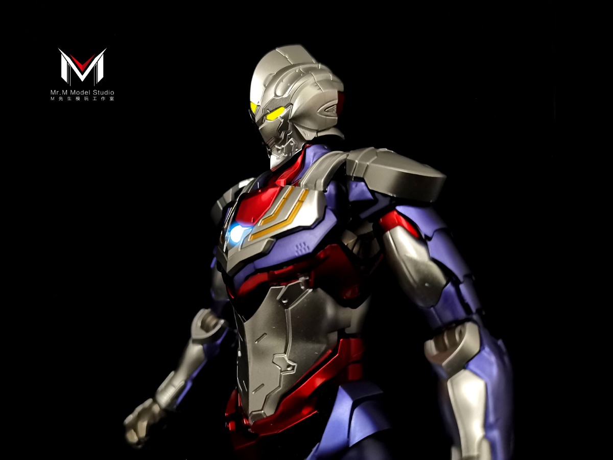 机动奥特曼迪迦装甲