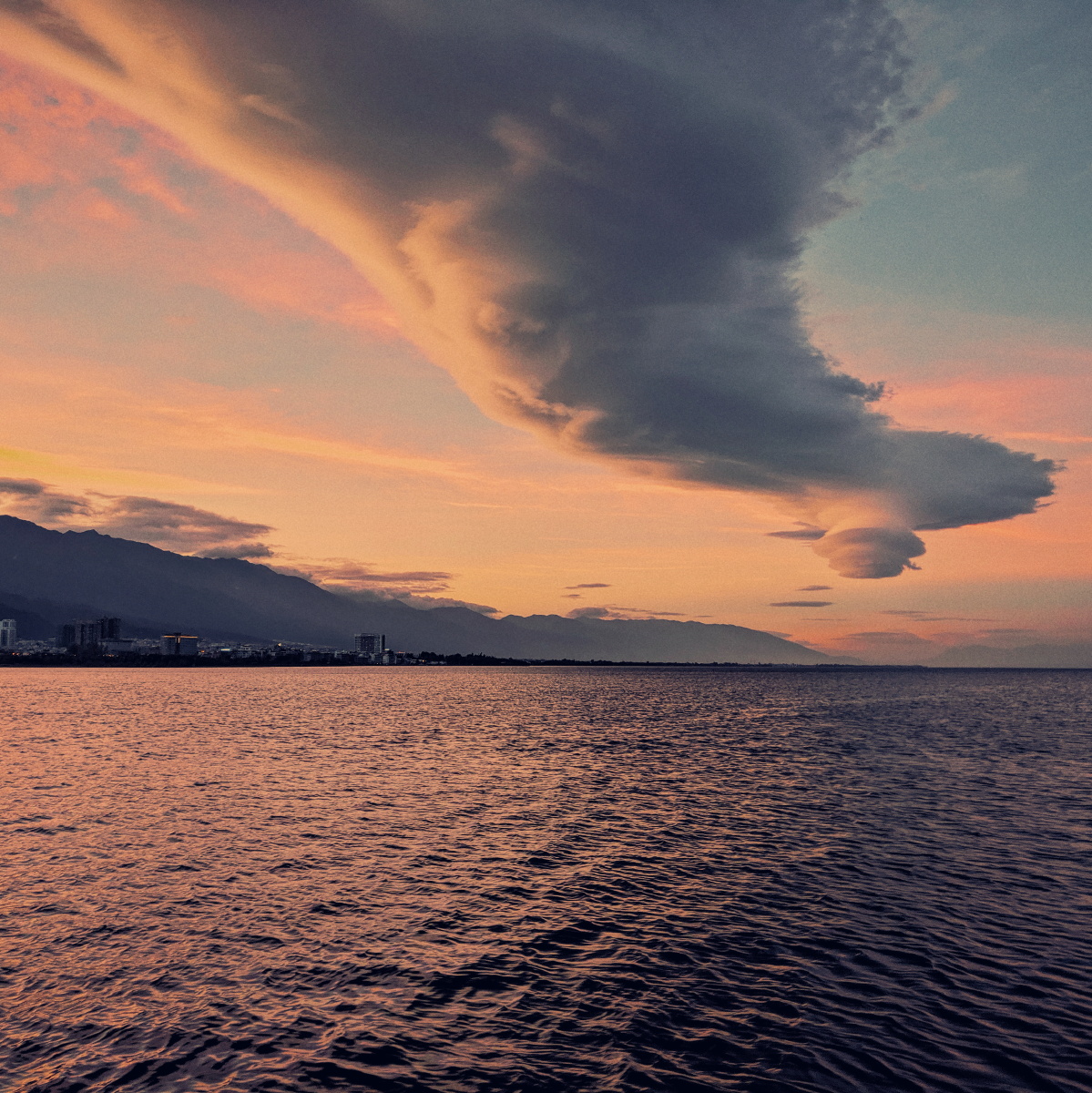 苍山洱海的黄昏