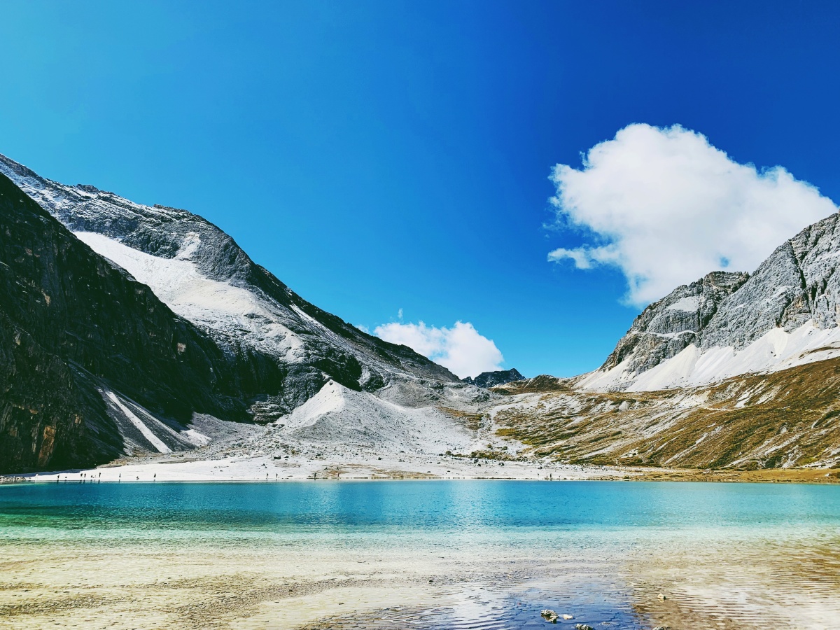 稻城亚丁·牛奶湖