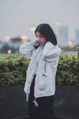 001