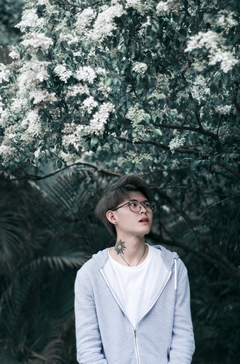 触碰- remix王鑫源 - 图虫