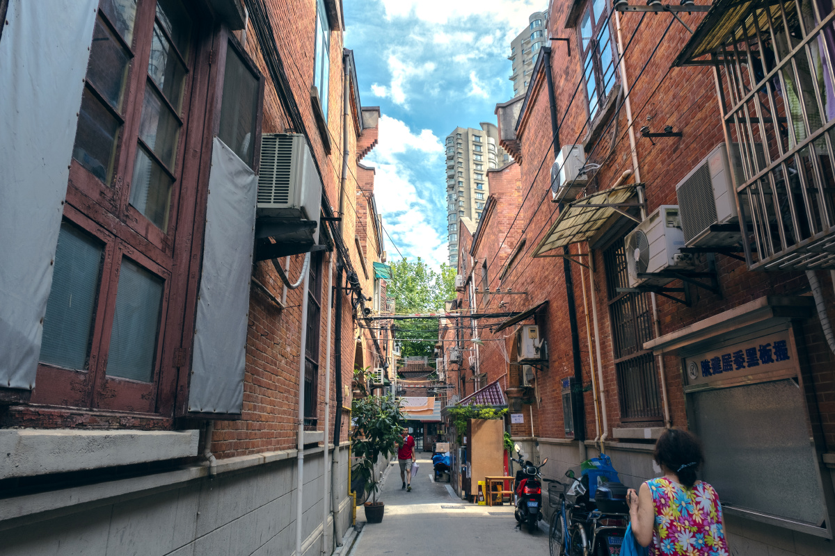 18平360万的上海老弄堂65步高里