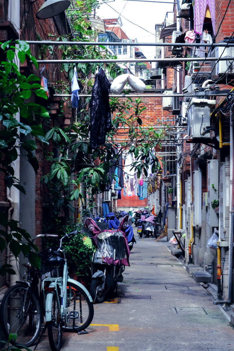 18平360万的上海老弄堂65步高里