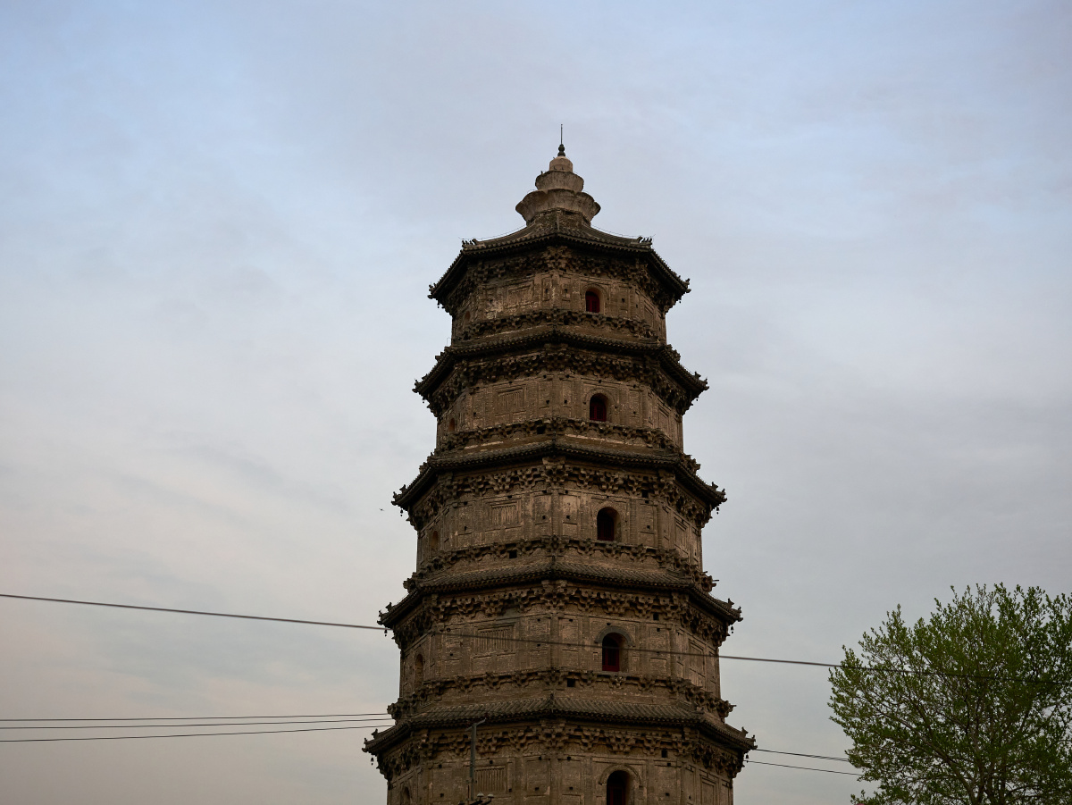 燕云地区辽塔之涿州云居寺塔 云居寺塔全称云居寺释迦佛舍利塔,俗称
