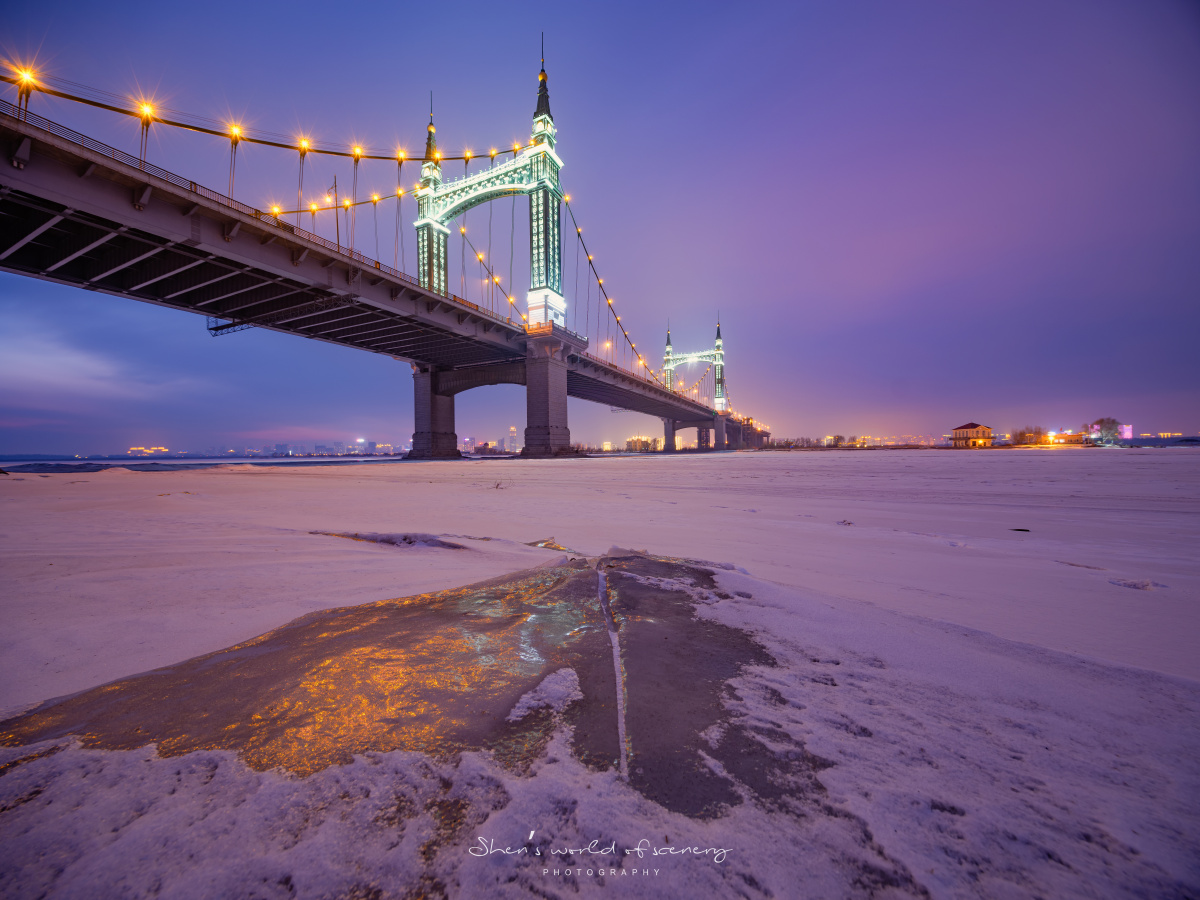 夜晚阳明滩大桥