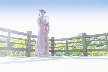 001