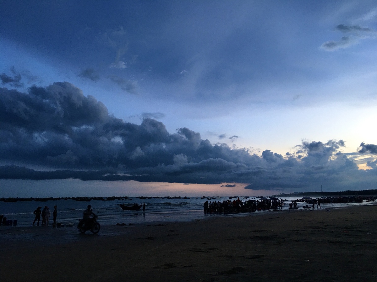澳内海,又名童子湾,位于茂名电白区,一个名不经传的小地方!