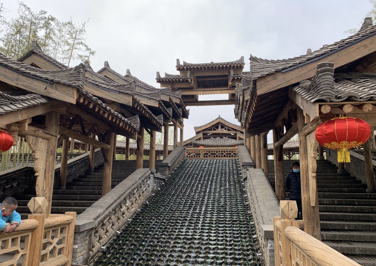 中国第一水街周至沙河湿地公园为国家aaaa级旅游景区