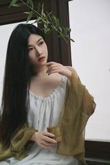 1589133