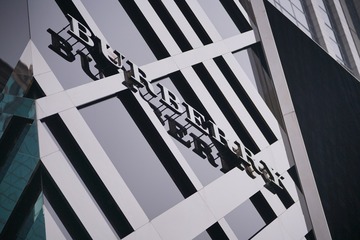 2004299