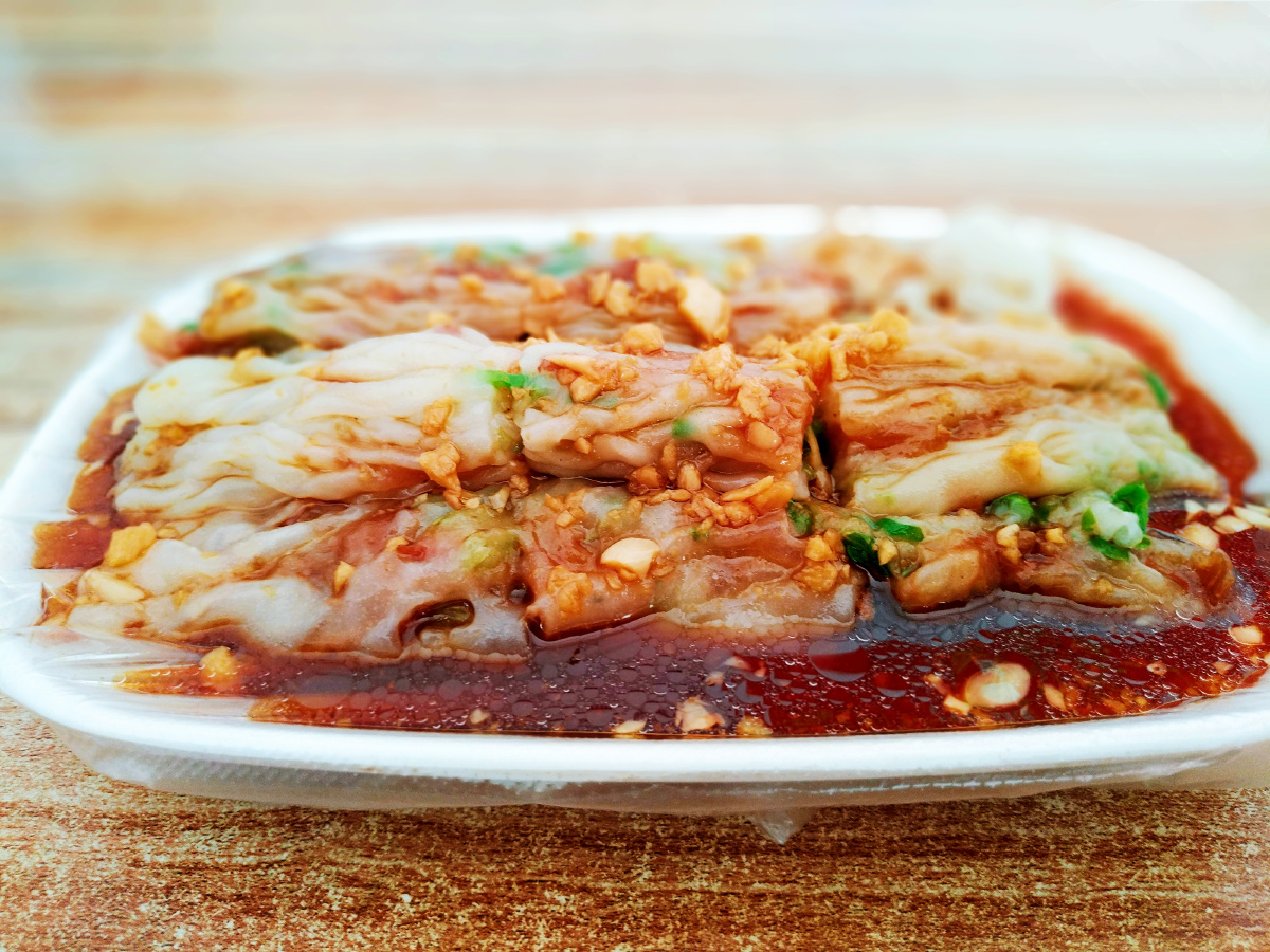 广东早茶粤菜菜式——牛肉肠粉 - 哈兰德 - 图虫