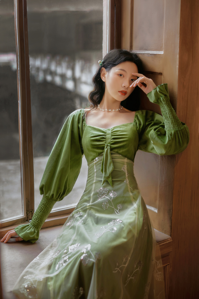 商业复古风服装拍摄模特玉玉