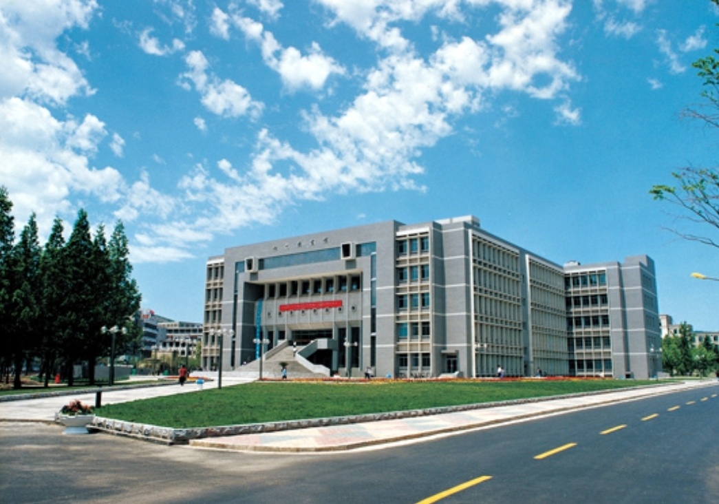 大连理工大学综合教学楼