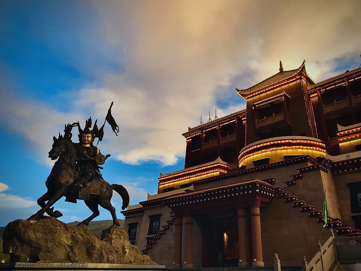 甘孜王城欢迎你