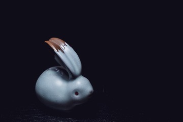 001