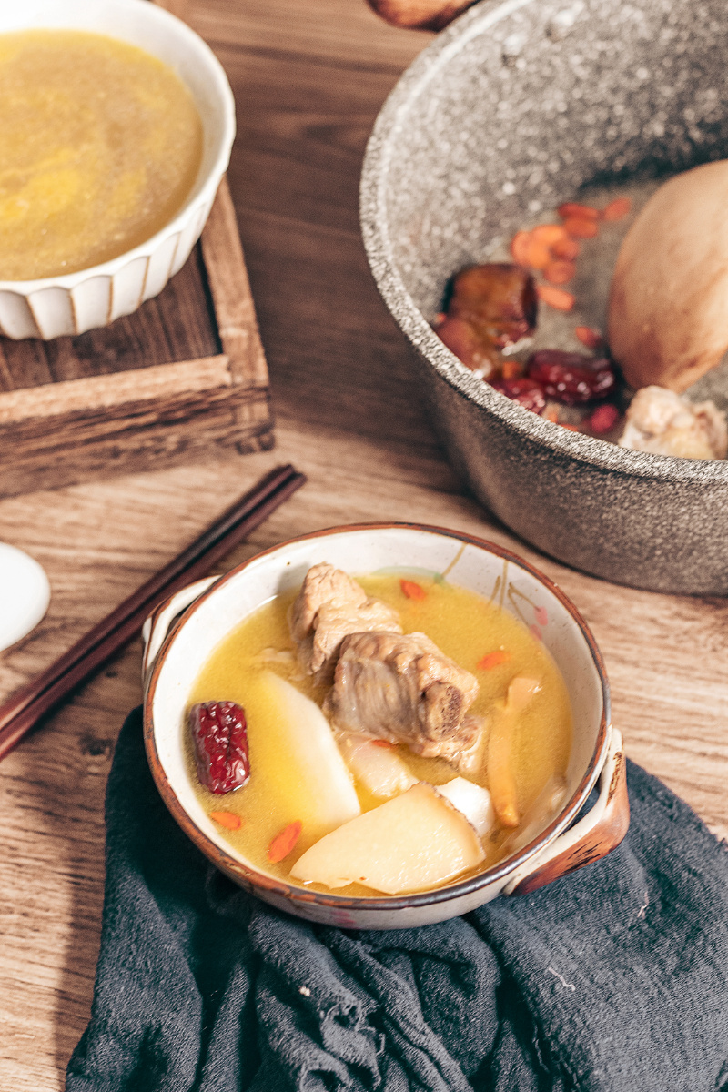 响螺片山药枸杞汤