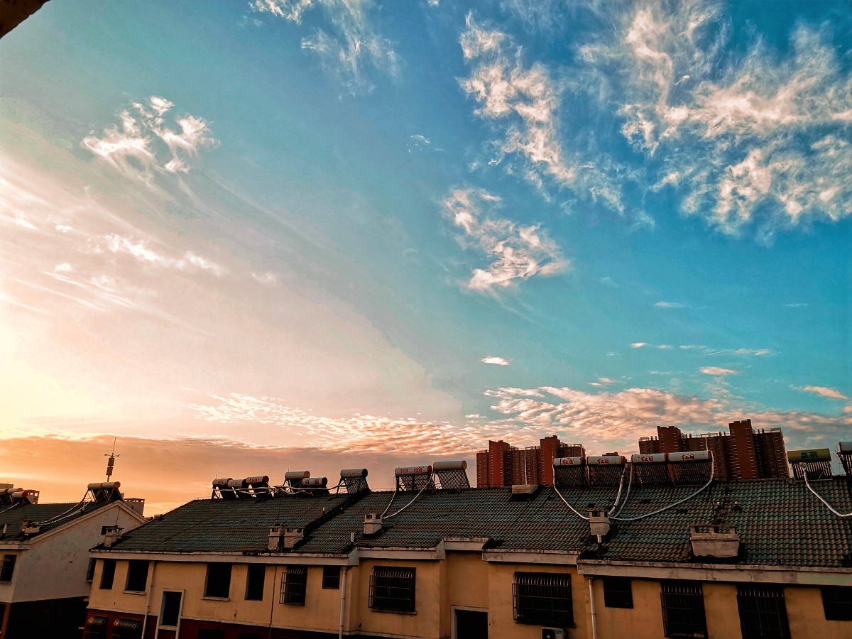 朝霞窗外随拍 - 用户15840冬日暖阳 - 图虫