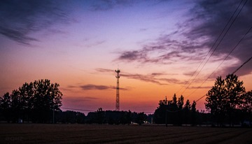 880770