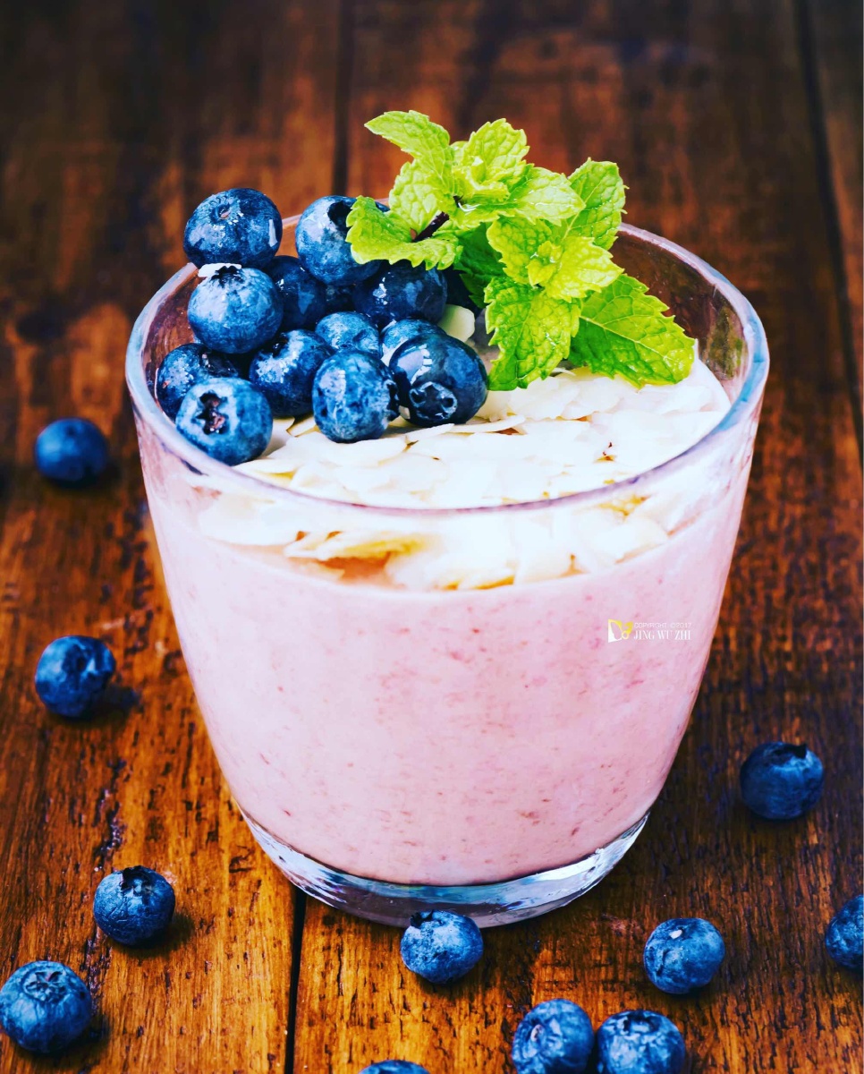 樱桃果酱慕斯杯