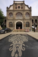 1642512