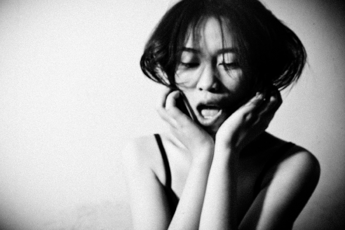 春如旧 人空瘦 泪痕红浥鲛绡透 麻豆:板栗