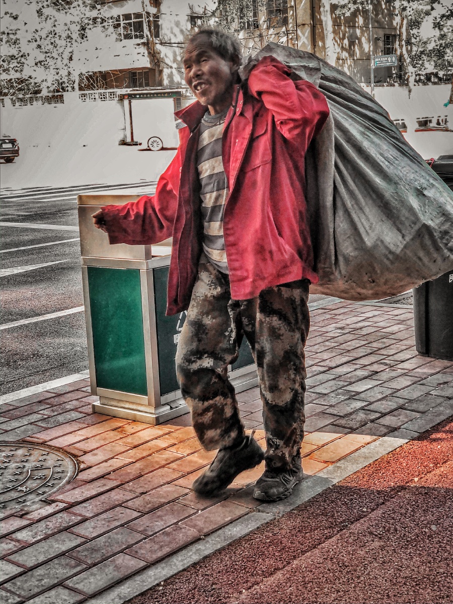 城市里的拾荒者