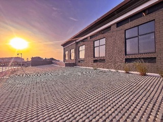 E3509333-37F1-4988-963F-6B9EC330009B/L0/001