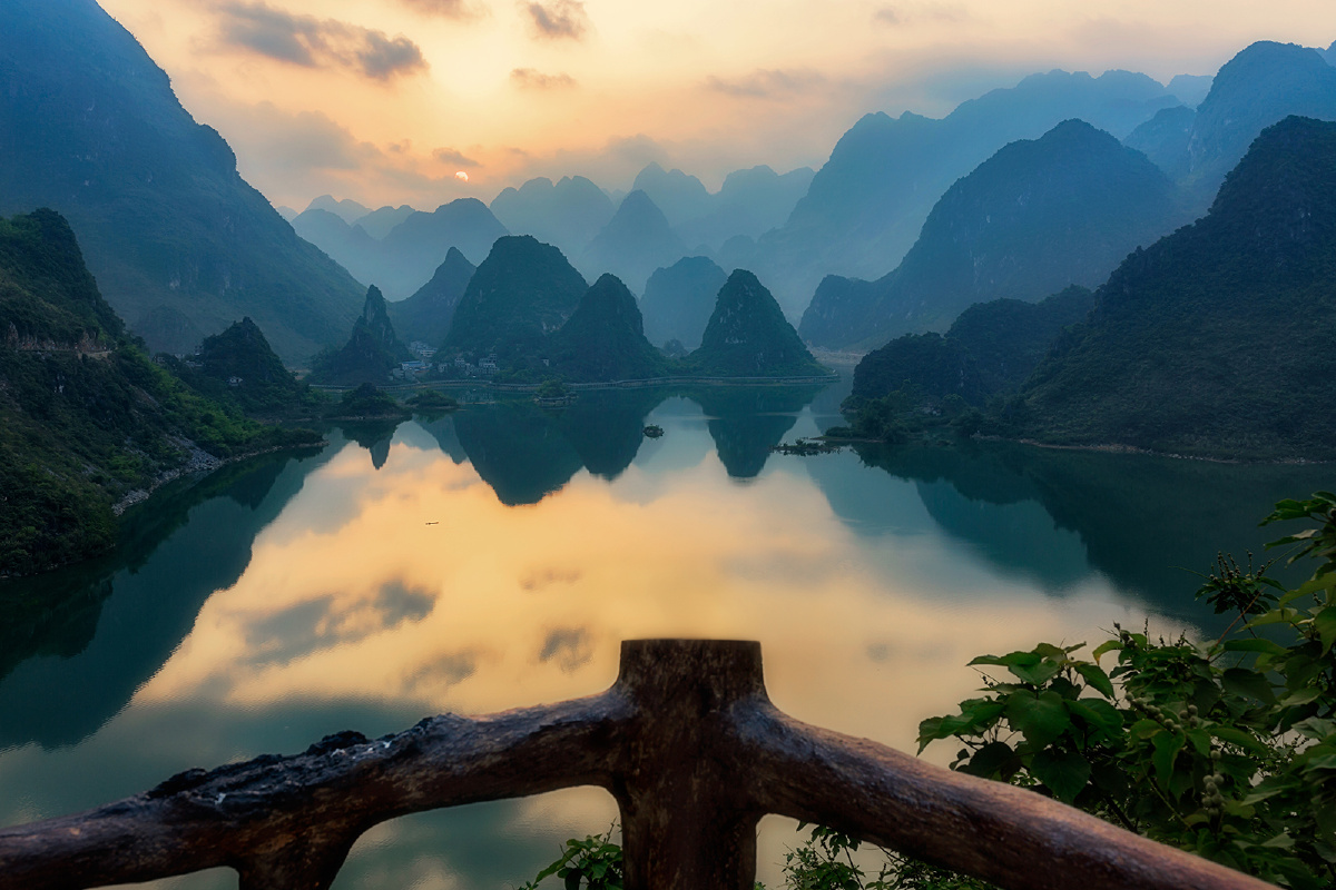 广西山水之浩坤湖日出江山如此多娇引无数摄友竞发烧