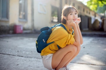 62392