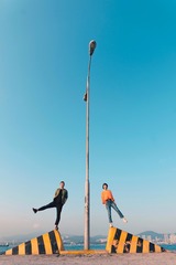 001