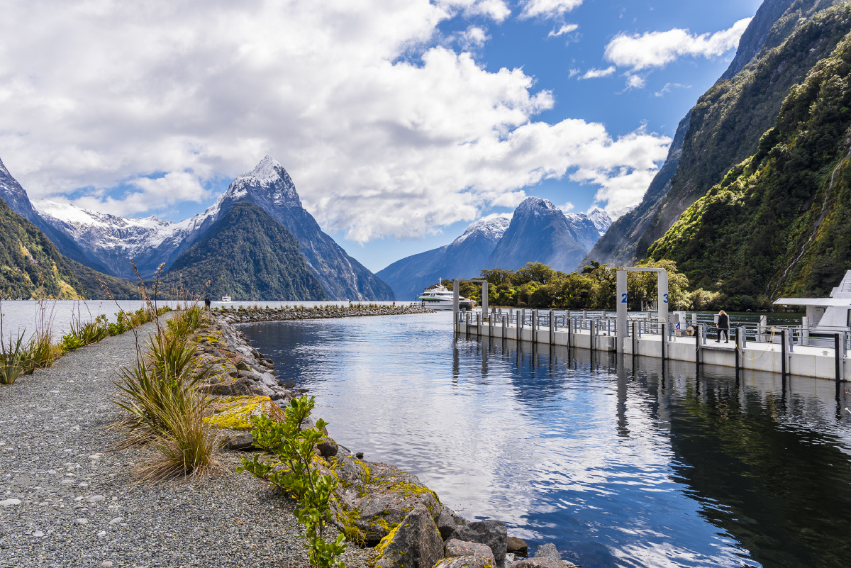 新西兰米尔福德峡湾