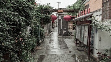 488697