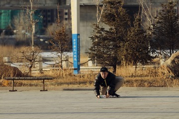 001