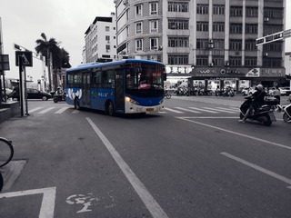 261250