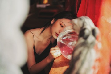 001