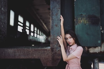 001