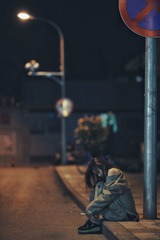 001