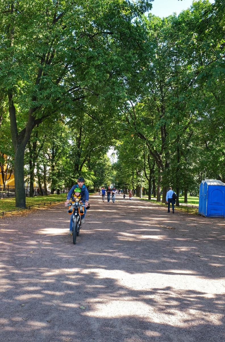 怀着不同际遇的我们因旅行一起走过这条路不论此时我们是独身还是结伴