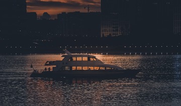 432029