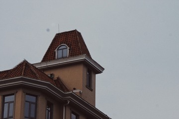 1716956