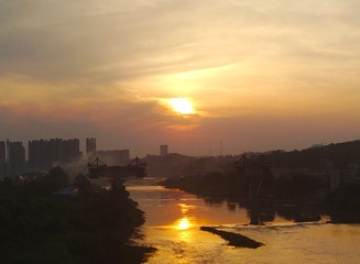 580528