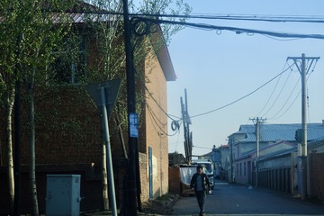 85E92786-DBFF-46D9-A8B5-15C01C15B0AE/L0/001